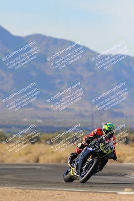 media/Dec-17-2023-CVMA (Sun) [[bf0c04832d]]/Race 2 Amateur Supersport Open/